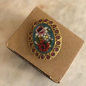 Vintage-Italian Micro Mosaic Brooch/Pin